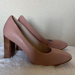 CLARKS NARRATIVE GRACE EVA HEELS PUMPS. PALE PINK